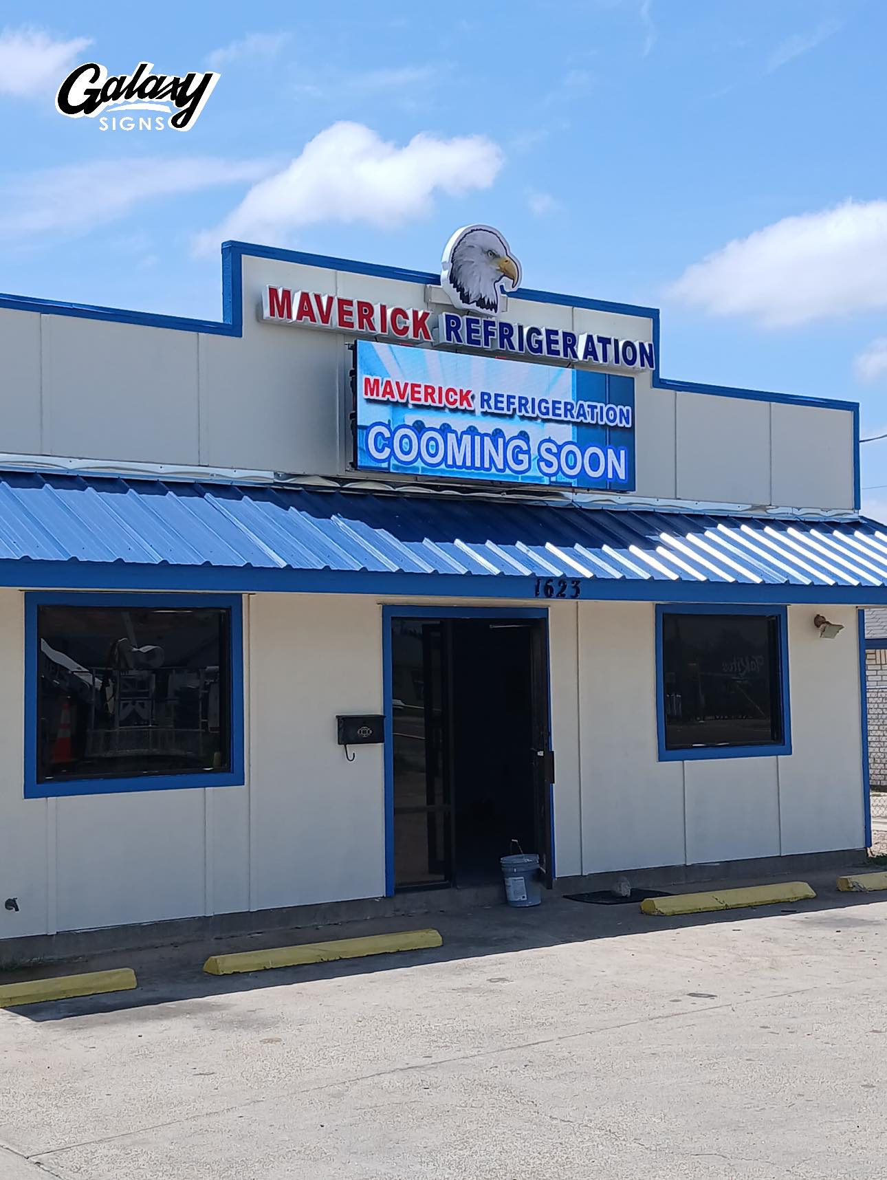 Electronic Message Centers